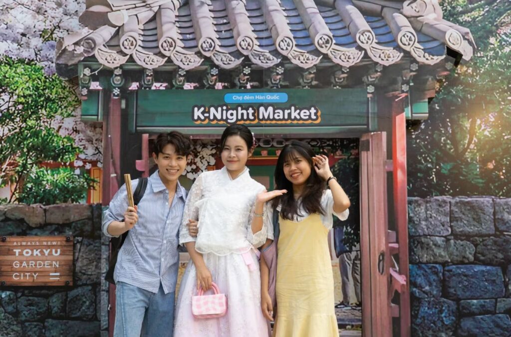 K-Night Market – A vibrant night with Korean culture.